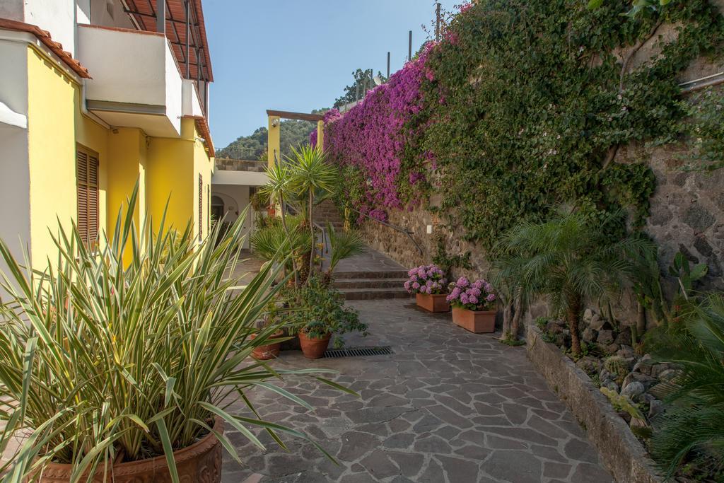 Hotel Ape Regina Casamicciola Terme Exterior photo